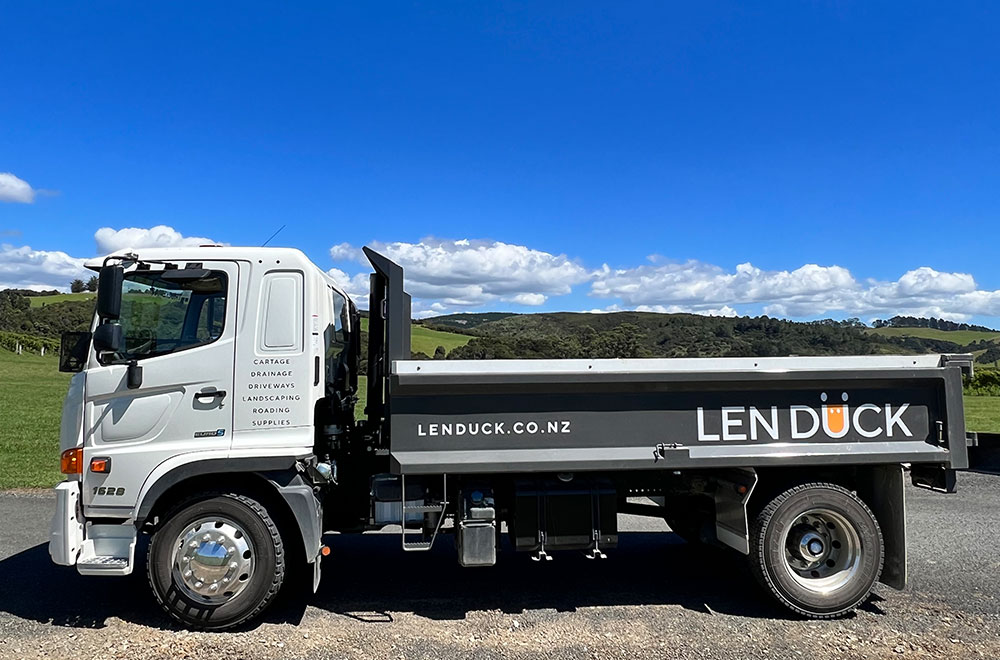 Len Duck Cartage